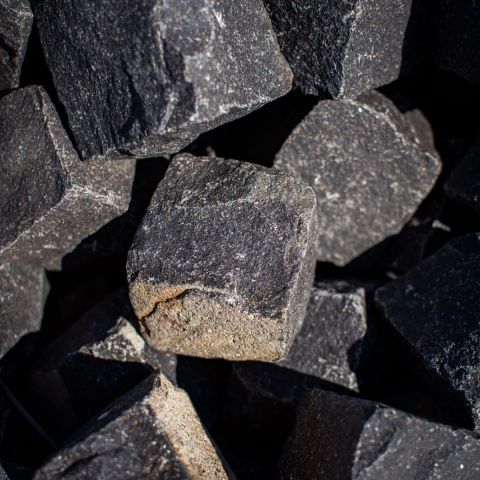 Teekivi Turkish basalt 8 x 10 cm